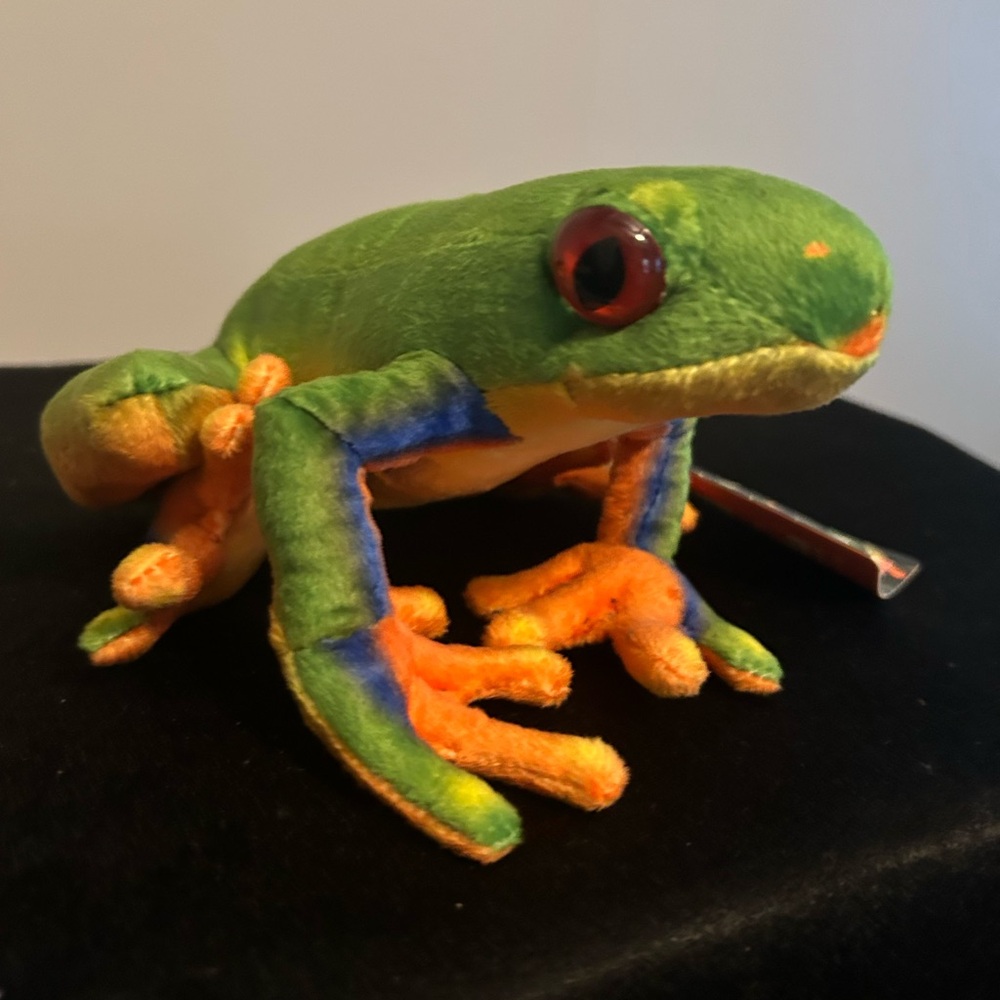 Vintage 2005 Fiesta Toy Plush Red Eye Tree Frog Stuffed Animal Rainforest 9" NWT